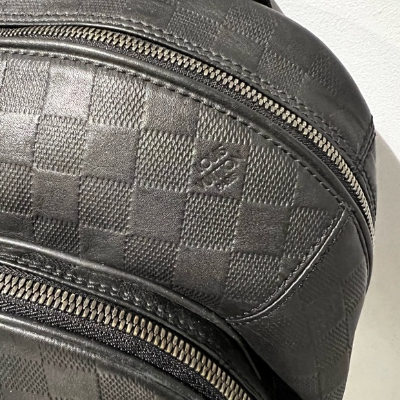 Louis Vuitton Michael Backpack - Picture 3 of 6